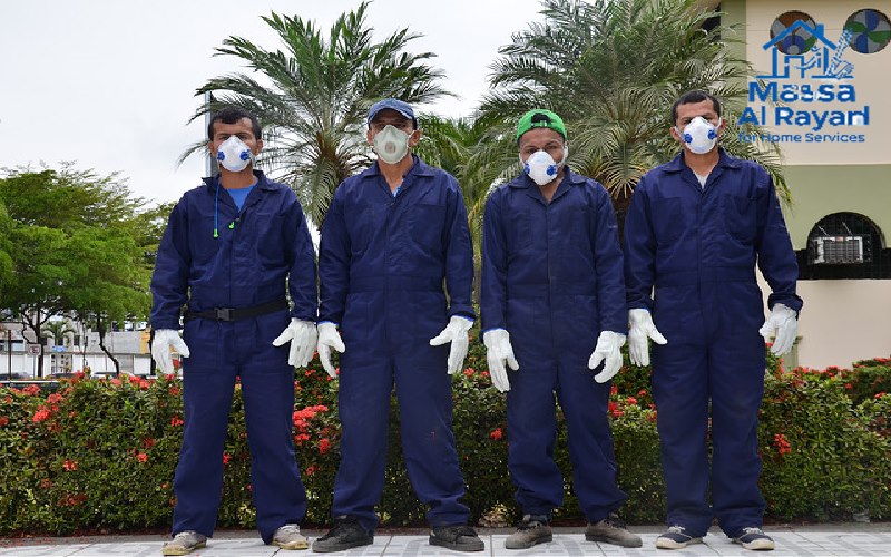 فريق شركة رش مبيدات غرب الرياض المؤهل والمدرب"